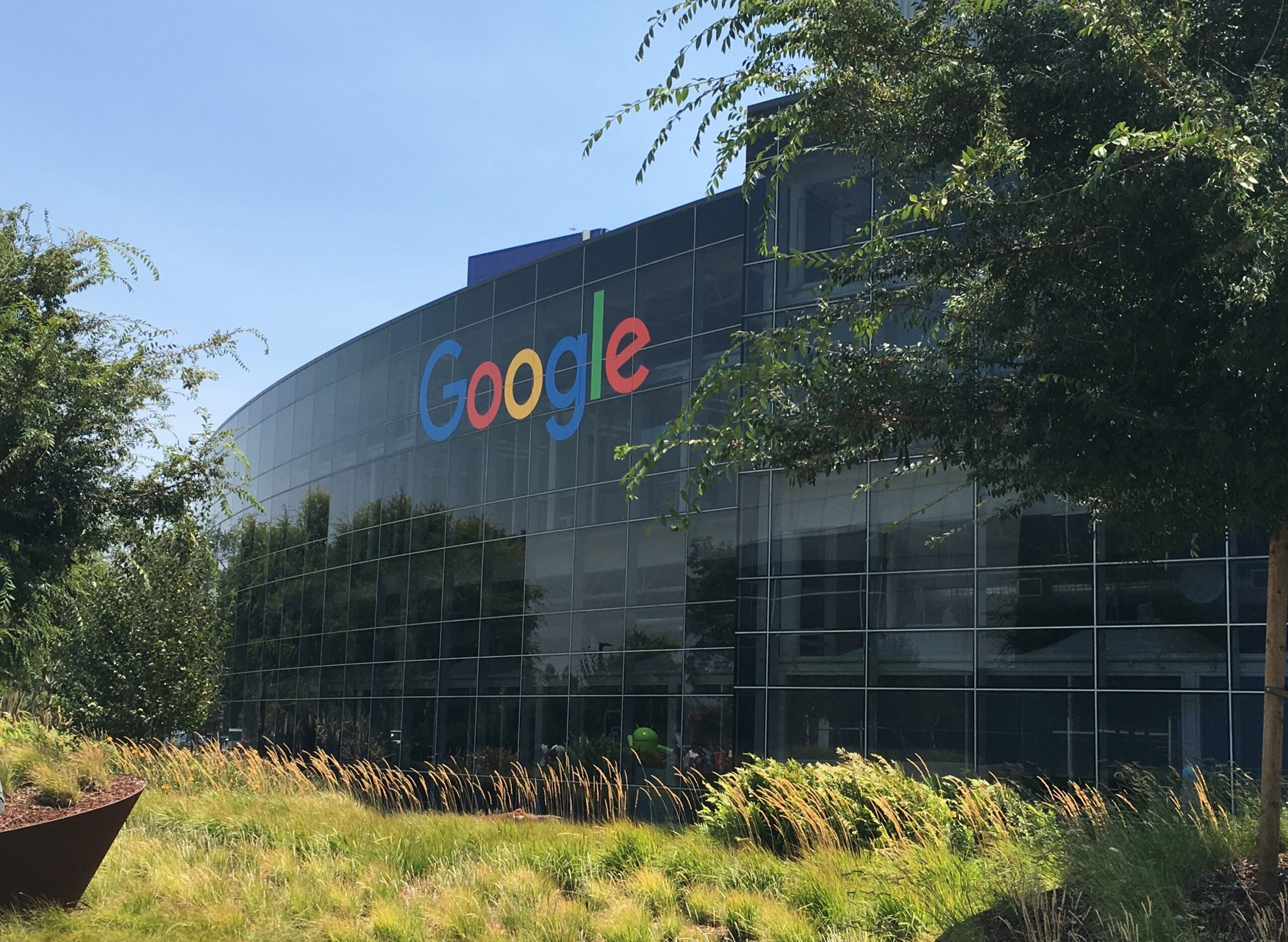 Googleplex HQ Cropped Scaled, Posicionamiento SEO en Colombia